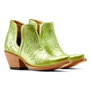 Ariat Womens Electric Green Dixon Western Boots/Booties | NEW/NEW in BOX!!🤠💚🤠